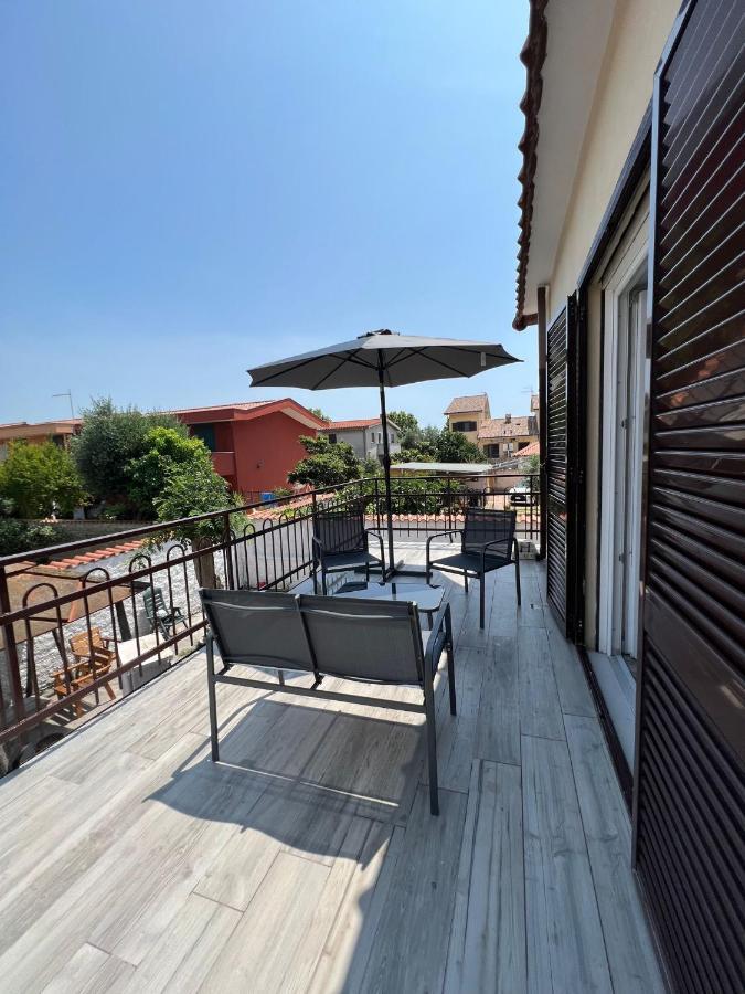 Domus Speranza Bed and Breakfast Φιουμιτσίνο Εξωτερικό φωτογραφία